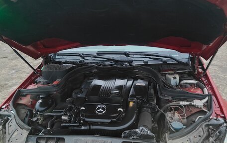 Mercedes-Benz E-Класс, 2011 год, 1 350 000 рублей, 13 фотография