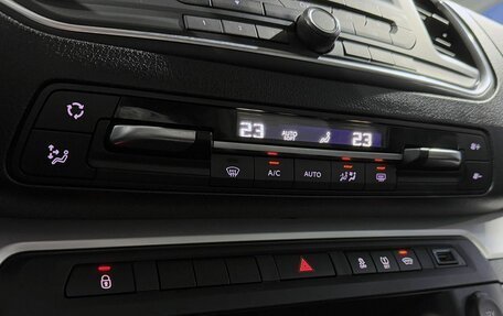 Peugeot Traveller I, 2020 год, 2 999 000 рублей, 13 фотография