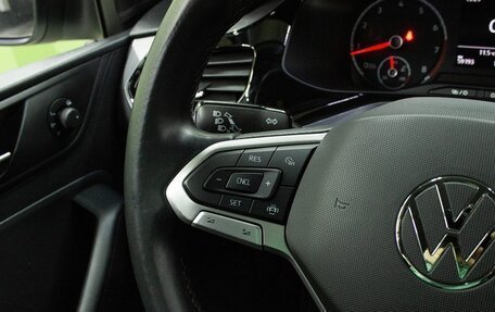 Volkswagen Polo VI (EU Market), 2021 год, 1 650 000 рублей, 15 фотография