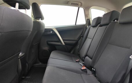 Toyota RAV4, 2017 год, 2 319 000 рублей, 15 фотография