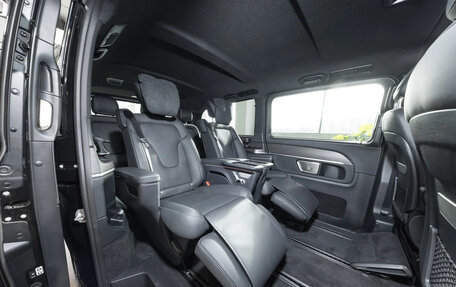 Mercedes-Benz V-Класс, 2025 год, 14 200 000 рублей, 31 фотография