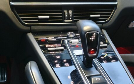 Porsche Cayenne III, 2019 год, 10 500 000 рублей, 16 фотография