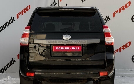 Toyota Land Cruiser Prado 150 рестайлинг 2, 2017 год, 4 430 000 рублей, 5 фотография