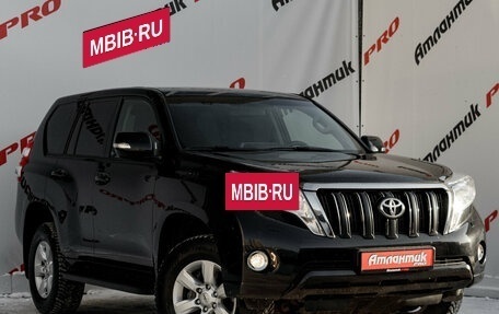 Toyota Land Cruiser Prado 150 рестайлинг 2, 2017 год, 4 430 000 рублей, 3 фотография