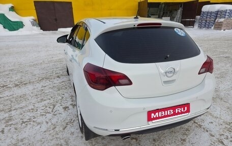 Opel Astra J, 2013 год, 780 000 рублей, 8 фотография