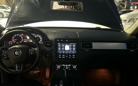 Volkswagen Touareg III, 2015 год, 2 375 000 рублей, 5 фотография