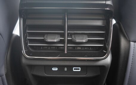 Geely Atlas, 2025 год, 3 931 281 рублей, 33 фотография