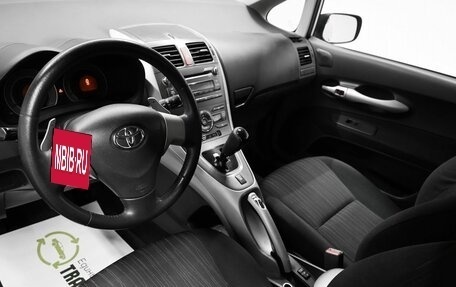 Toyota Auris II, 2008 год, 695 000 рублей, 9 фотография