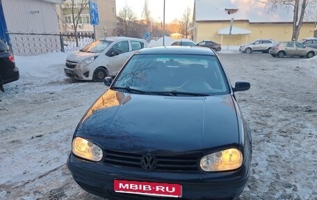Volkswagen Golf IV, 2003 год, 350 000 рублей, 1 фотография