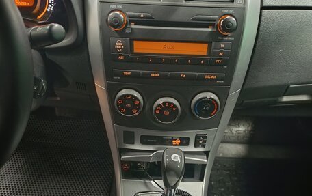 Toyota Corolla, 2011 год, 900 000 рублей, 5 фотография