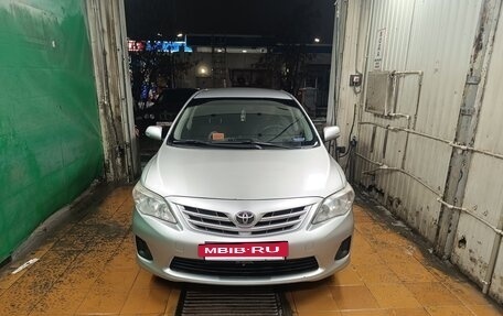 Toyota Corolla, 2011 год, 900 000 рублей, 4 фотография