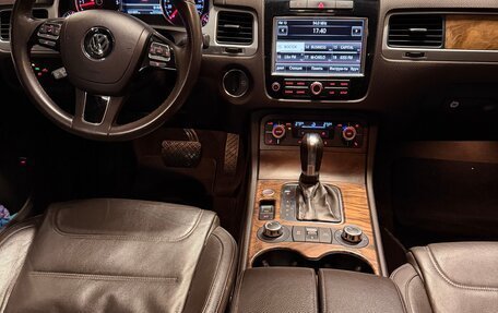 Volkswagen Touareg III, 2012 год, 2 650 000 рублей, 6 фотография