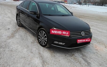 Volkswagen Passat B7, 2014 год, 950 000 рублей, 3 фотография