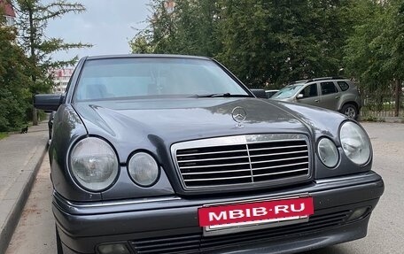 Mercedes-Benz E-Класс, 1998 год, 700 000 рублей, 8 фотография