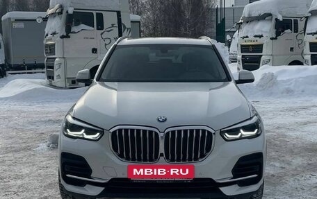 BMW X5, 2022 год, 7 990 000 рублей, 2 фотография