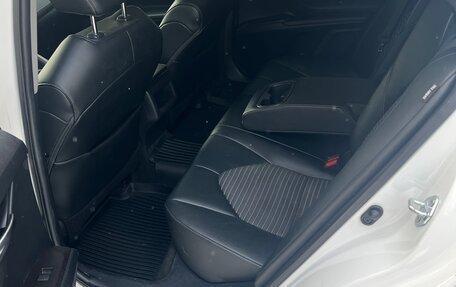 Toyota Camry, 2021 год, 2 650 000 рублей, 11 фотография