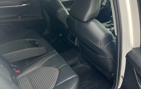 Toyota Camry, 2021 год, 2 650 000 рублей, 12 фотография