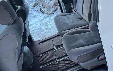 Toyota Alphard III, 2005 год, 620 000 рублей, 13 фотография