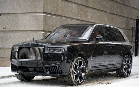 Rolls-Royce Cullinan, 2024 год, 65 000 000 рублей, 8 фотография