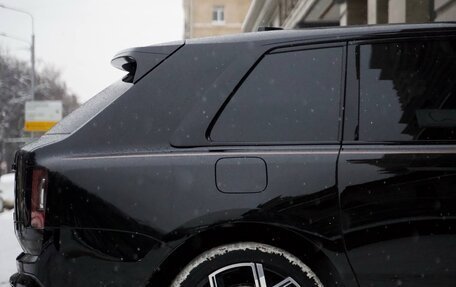 Rolls-Royce Cullinan, 2024 год, 65 000 000 рублей, 4 фотография