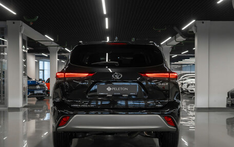 Toyota Highlander, 2025 год, 5 400 000 рублей, 6 фотография