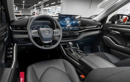 Toyota Highlander, 2025 год, 5 400 000 рублей, 7 фотография