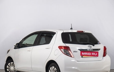 Toyota Vitz, 2013 год, 749 000 рублей, 6 фотография