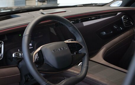 CheryExeed VX, 2024 год, 5 530 000 рублей, 13 фотография