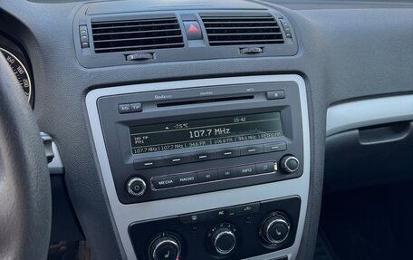 Skoda Octavia, 2011 год, 830 000 рублей, 9 фотография