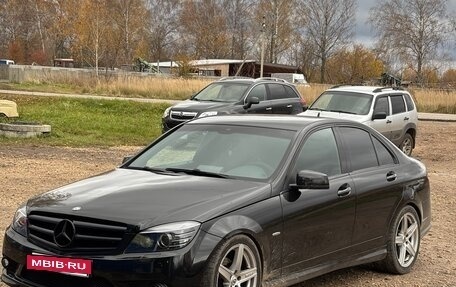 Mercedes-Benz C-Класс, 2008 год, 900 000 рублей, 3 фотография