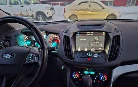 Ford Kuga III, 2018 год, 1 350 000 рублей, 3 фотография