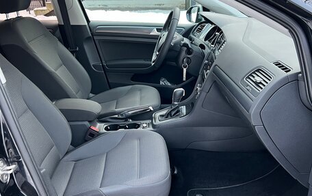 Volkswagen Golf VII, 2018 год, 2 000 000 рублей, 17 фотография