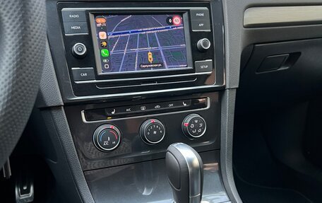 Volkswagen Golf VII, 2018 год, 2 000 000 рублей, 19 фотография