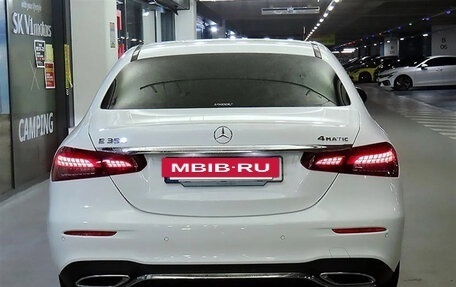 Mercedes-Benz E-Класс, 2023 год, 5 400 000 рублей, 5 фотография