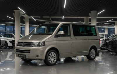 Volkswagen Multivan T5, 2010 год, 2 240 000 рублей, 1 фотография