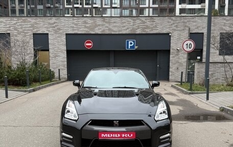 Nissan GT-R, 2014 год, 7 000 000 рублей, 1 фотография