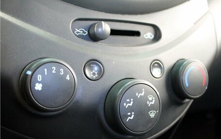 Chevrolet Spark III, 2013 год, 740 000 рублей, 17 фотография