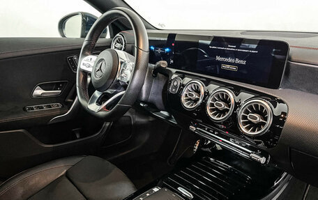 Mercedes-Benz CLA, 2020 год, 3 350 000 рублей, 9 фотография