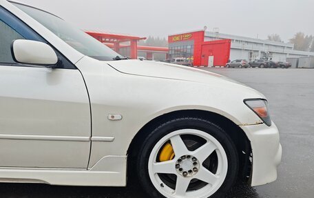 Toyota Altezza, 1999 год, 880 000 рублей, 3 фотография