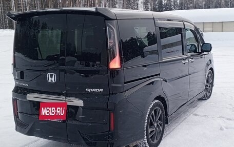 Honda Stepwgn IV, 2020 год, 2 600 000 рублей, 4 фотография