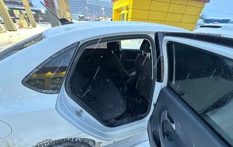 Volkswagen Polo VI (EU Market), 2018 год, 330 000 рублей, 3 фотография