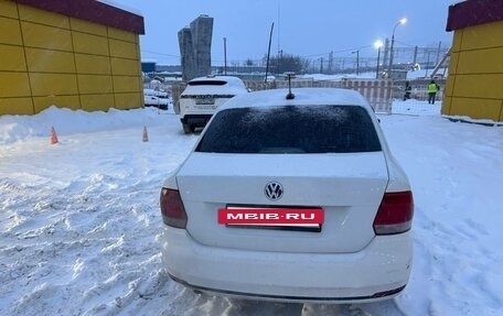 Volkswagen Polo VI (EU Market), 2018 год, 330 000 рублей, 2 фотография