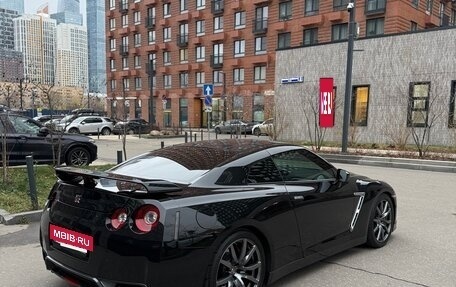 Nissan GT-R, 2014 год, 7 000 000 рублей, 10 фотография