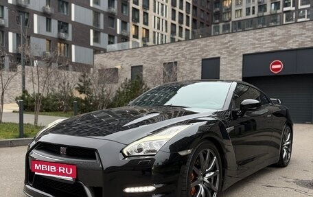 Nissan GT-R, 2014 год, 7 000 000 рублей, 34 фотография