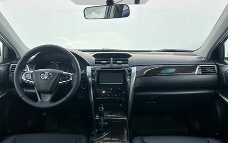 Toyota Camry, 2015 год, 2 050 000 рублей, 15 фотография