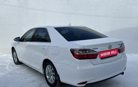 Toyota Camry, 2015 год, 2 050 000 рублей, 7 фотография