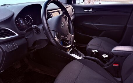 Hyundai Solaris II рестайлинг, 2017 год, 1 230 000 рублей, 11 фотография