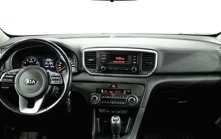 KIA Sportage IV рестайлинг, 2020 год, 2 250 000 рублей, 5 фотография