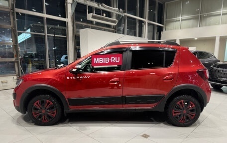 Renault Sandero II рестайлинг, 2015 год, 890 000 рублей, 2 фотография