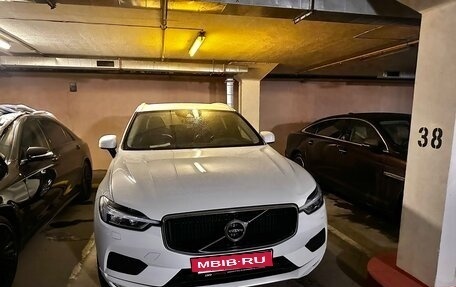 Volvo XC60 II, 2018 год, 2 800 000 рублей, 1 фотография